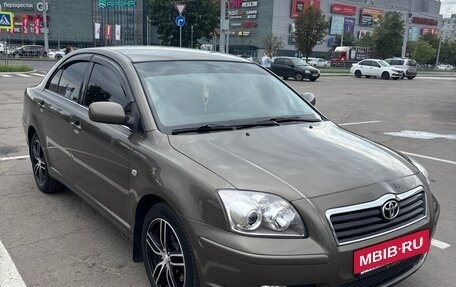 Toyota Avensis III рестайлинг, 2005 год, 790 000 рублей, 12 фотография