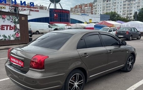 Toyota Avensis III рестайлинг, 2005 год, 790 000 рублей, 13 фотография