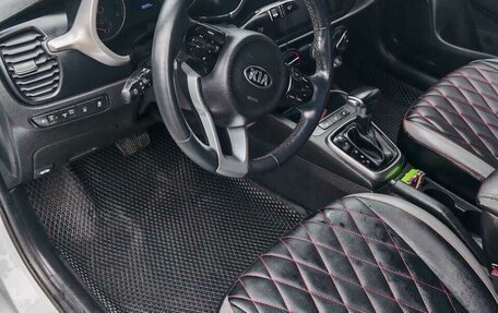 KIA Rio IV, 2020 год, 1 735 000 рублей, 2 фотография