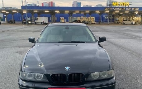 BMW 5 серия, 2003 год, 530 000 рублей, 2 фотография