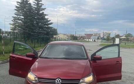 Volkswagen Polo VI (EU Market), 2013 год, 750 000 рублей, 4 фотография
