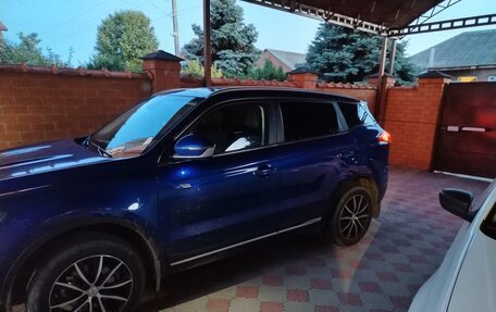 Geely Atlas, 2022 год, 2 200 000 рублей, 5 фотография
