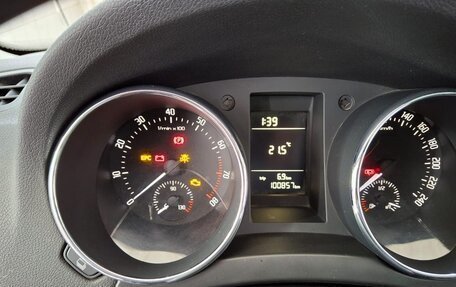 Skoda Yeti I рестайлинг, 2012 год, 990 000 рублей, 8 фотография