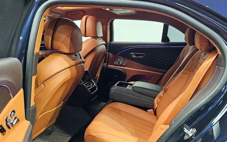 Bentley Flying Spur, 2022 год, 17 465 000 рублей, 10 фотография