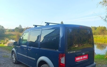 Ford Tourneo Connect I, 2012 год, 550 000 рублей, 4 фотография