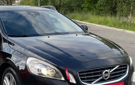 Volvo S60 III, 2012 год, 1 350 000 рублей, 2 фотография