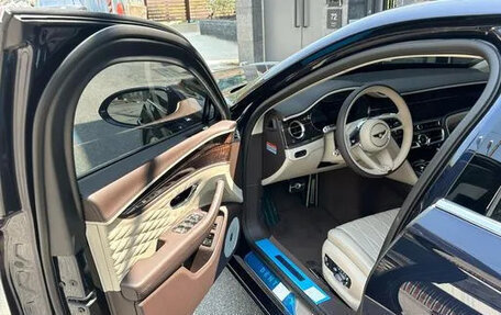 Bentley Flying Spur, 2022 год, 17 545 000 рублей, 6 фотография