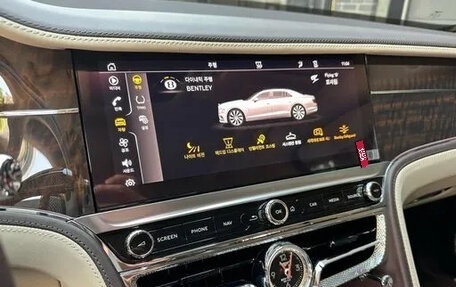 Bentley Flying Spur, 2022 год, 17 545 000 рублей, 10 фотография