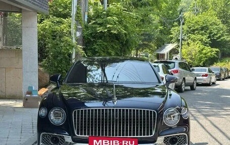 Bentley Flying Spur, 2022 год, 17 545 000 рублей, 2 фотография