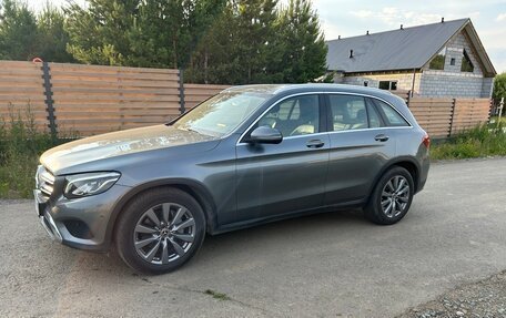 Mercedes-Benz GLC, 2018 год, 3 300 000 рублей, 3 фотография