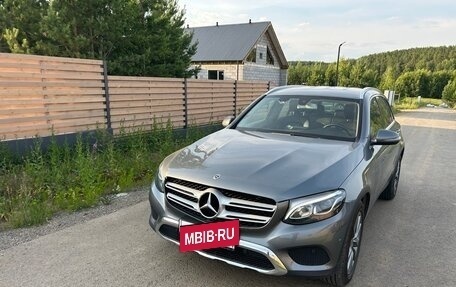 Mercedes-Benz GLC, 2018 год, 3 300 000 рублей, 2 фотография