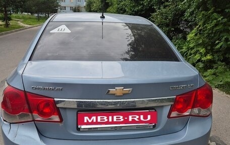 Chevrolet Cruze II, 2011 год, 550 000 рублей, 3 фотография