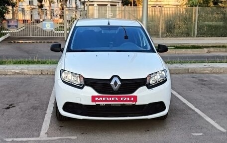 Renault Logan II, 2015 год, 600 000 рублей, 2 фотография