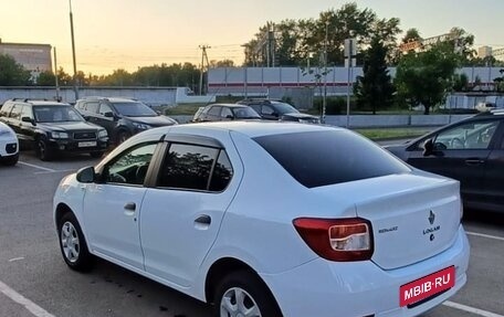 Renault Logan II, 2015 год, 600 000 рублей, 8 фотография