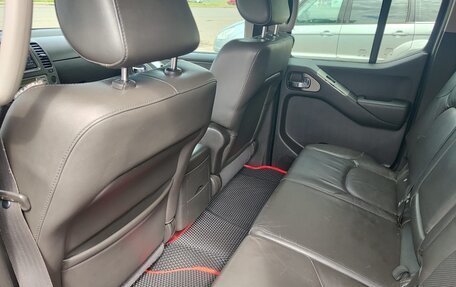Nissan Navara (Frontier), 2007 год, 950 000 рублей, 10 фотография
