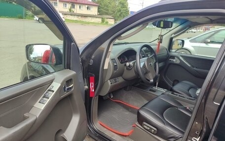 Nissan Navara (Frontier), 2007 год, 950 000 рублей, 8 фотография