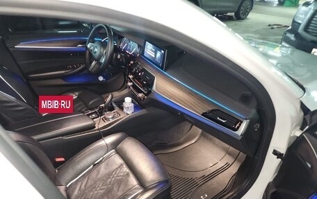 BMW 5 серия, 2018 год, 3 650 000 рублей, 3 фотография