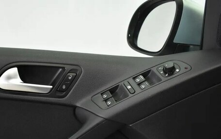 Volkswagen Tiguan I, 2013 год, 990 000 рублей, 10 фотография