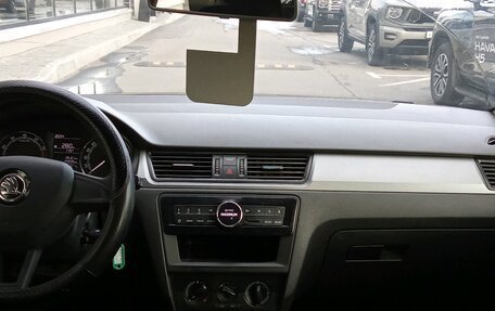 Skoda Rapid I, 2017 год, 899 000 рублей, 5 фотография