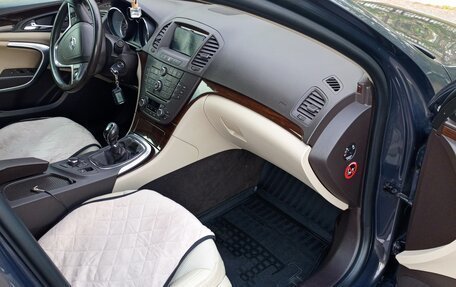 Opel Insignia II рестайлинг, 2013 год, 900 000 рублей, 17 фотография