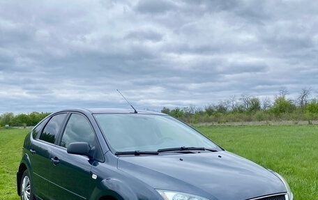 Ford Focus II рестайлинг, 2005 год, 530 000 рублей, 2 фотография