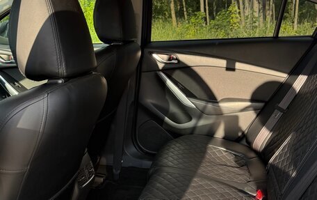 Mazda 6, 2017 год, 1 900 000 рублей, 10 фотография