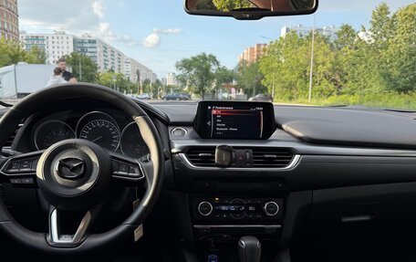 Mazda 6, 2017 год, 1 900 000 рублей, 13 фотография