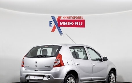 Renault Sandero I, 2013 год, 569 000 рублей, 4 фотография