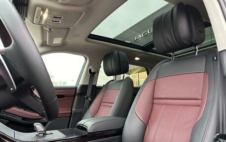 Land Rover Range Rover Evoque II, 2025 год, 7 550 000 рублей, 9 фотография