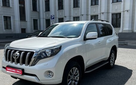 Toyota Land Cruiser Prado 150 рестайлинг 2, 2017 год, 4 600 000 рублей, 1 фотография