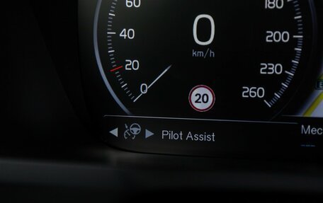 Volvo XC90 II рестайлинг, 2017 год, 3 320 000 рублей, 21 фотография