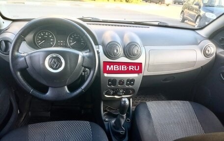 Renault Sandero I, 2013 год, 415 000 рублей, 3 фотография
