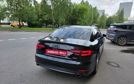 Audi A4, 2016 год, 2 490 000 рублей, 4 фотография