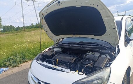 Opel Astra J, 2014 год, 700 000 рублей, 9 фотография