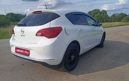 Opel Astra J, 2014 год, 700 000 рублей, 5 фотография