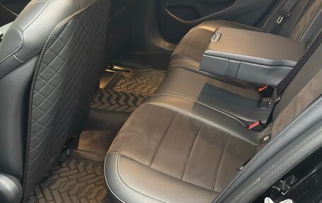 Mercedes-Benz E-Класс, 2019 год, 2 800 000 рублей, 12 фотография