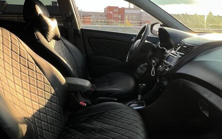 Hyundai Solaris II рестайлинг, 2013 год, 750 000 рублей, 8 фотография
