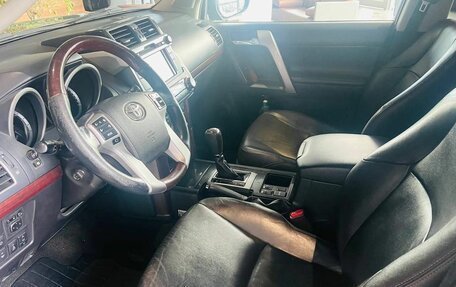 Toyota Land Cruiser Prado 150 рестайлинг 2, 2014 год, 3 194 000 рублей, 15 фотография