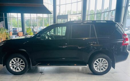 Toyota Land Cruiser Prado 150 рестайлинг 2, 2014 год, 3 194 000 рублей, 8 фотография