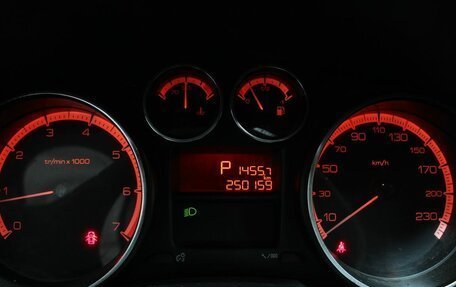 Peugeot 408 I рестайлинг, 2013 год, 425 000 рублей, 13 фотография