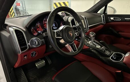 Porsche Cayenne III, 2015 год, 5 499 000 рублей, 6 фотография