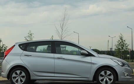 Hyundai Solaris II рестайлинг, 2015 год, 980 000 рублей, 5 фотография