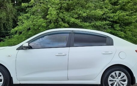 KIA Rio IV, 2017 год, 1 100 000 рублей, 3 фотография