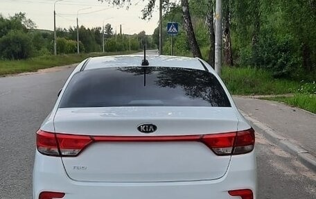 KIA Rio IV, 2017 год, 1 100 000 рублей, 4 фотография