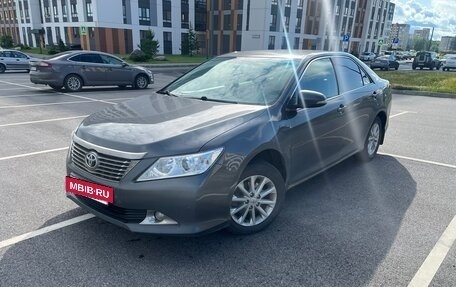 Toyota Camry, 2014 год, 1 600 000 рублей, 4 фотография