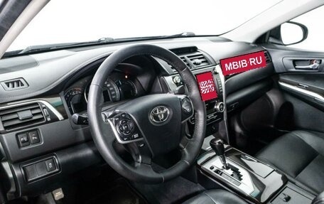 Toyota Camry, 2014 год, 1 600 000 рублей, 11 фотография