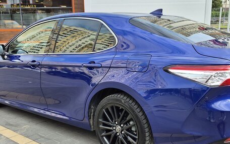 Toyota Camry, 2021 год, 3 500 000 рублей, 20 фотография