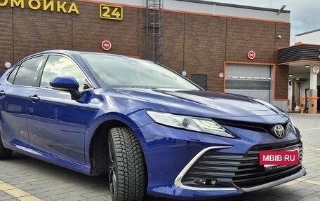 Toyota Camry, 2021 год, 3 500 000 рублей, 7 фотография