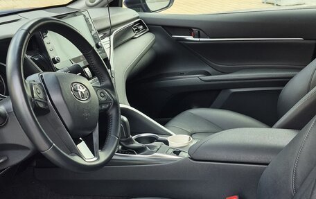 Toyota Camry, 2021 год, 3 500 000 рублей, 27 фотография