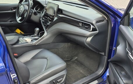 Toyota Camry, 2021 год, 3 500 000 рублей, 29 фотография